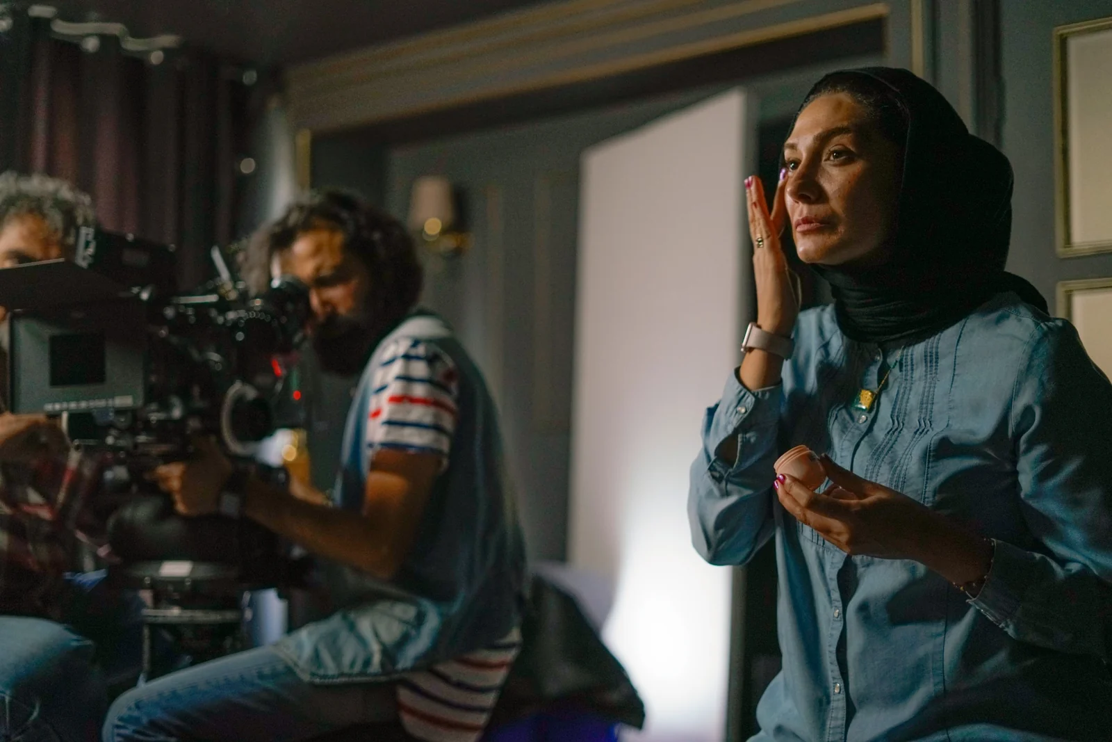Behind the scenes of Kermchaleh, with Vahid Davoodi Pooya and Mina Vahid